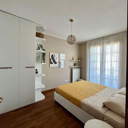Apartamento Casa Di Lillo Merate Exterior foto